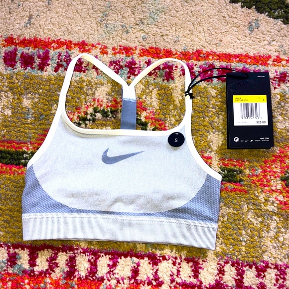 Nike Other - Girls sports bra
